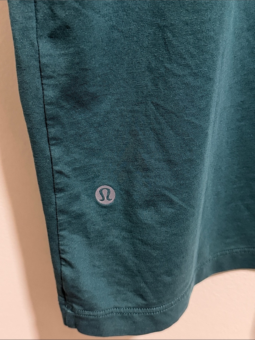 Men’s Lululemon Tee Size XL - Picture 6 of 8